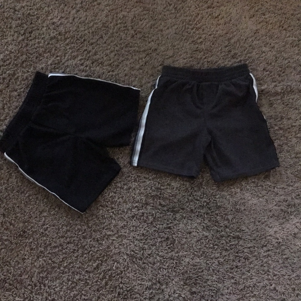 2 pair on shorts